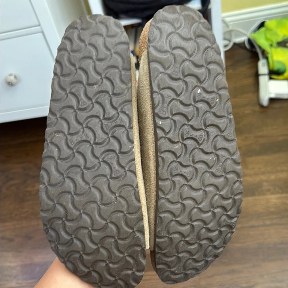 Women’s Birkenstocks - Picture 2 of 6